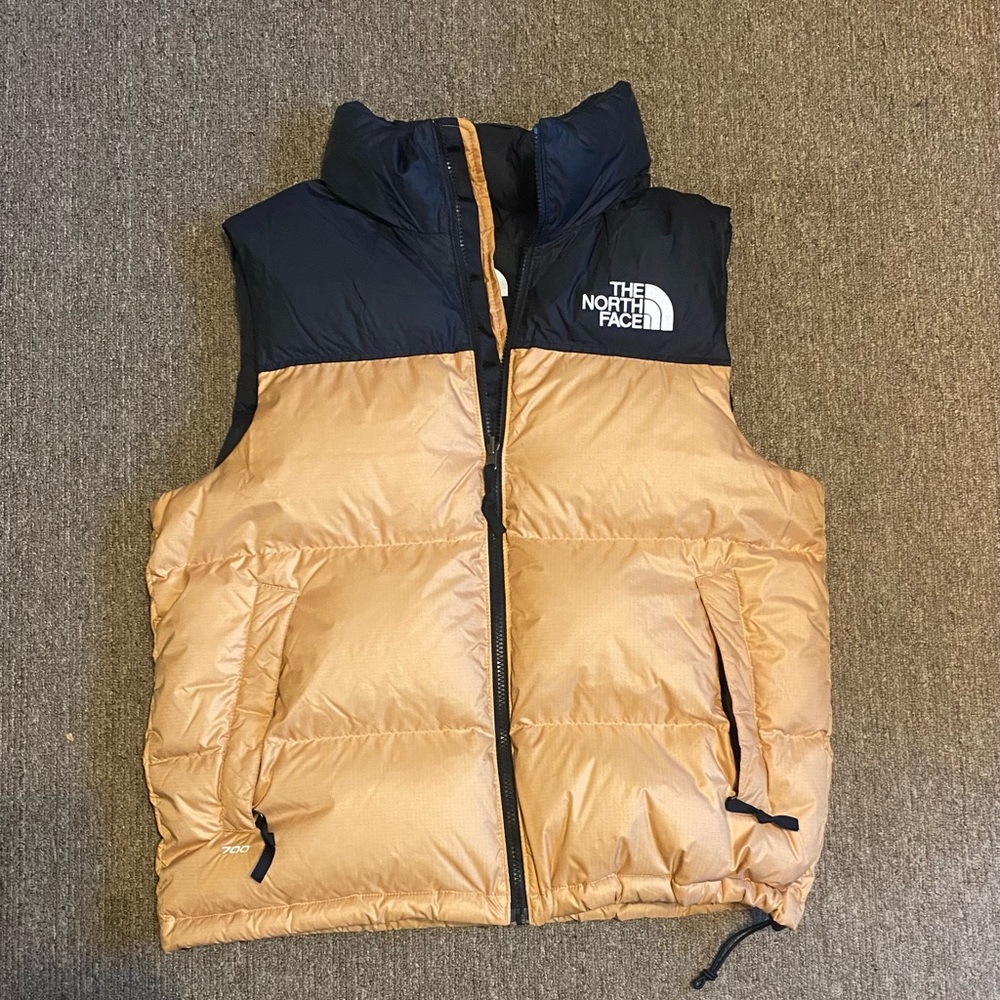 The North Face Men's 1996 Retro Nuptse
Down Vest